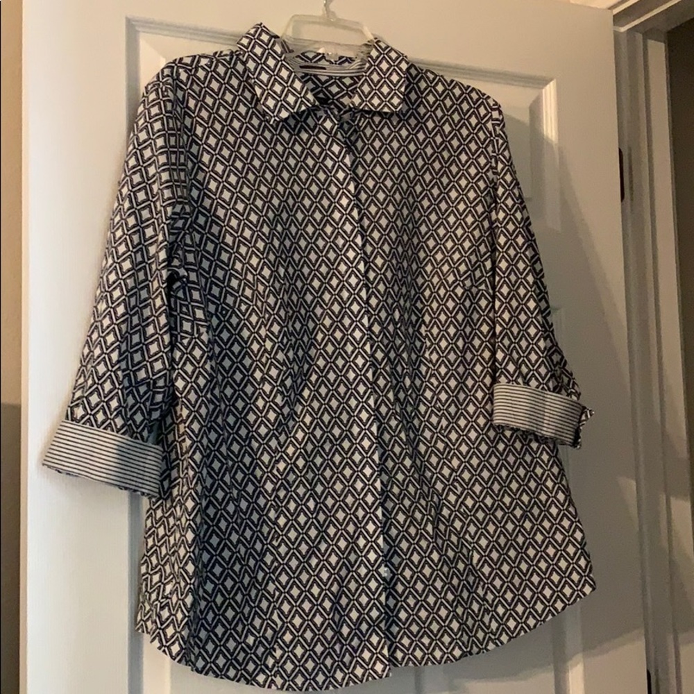 EUC! Talbots 16W Navy and White Top